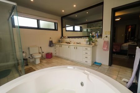 Casa à venda com 500m², 5 quartos e 2 vagasBanheiro da Suíte