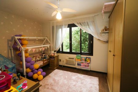 Casa à venda com 500m², 5 quartos e 2 vagasQuarto 1