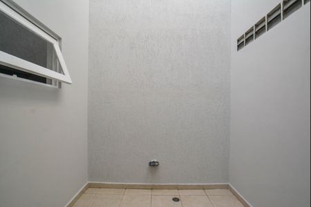 Casa à venda com 430m², 5 quartos e 10 vagasCorredor Detalhe