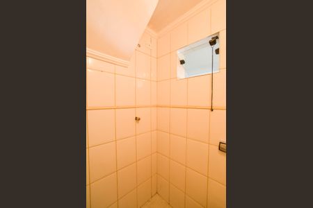 Casa à venda com 430m², 5 quartos e 10 vagasBanheiro de serviço