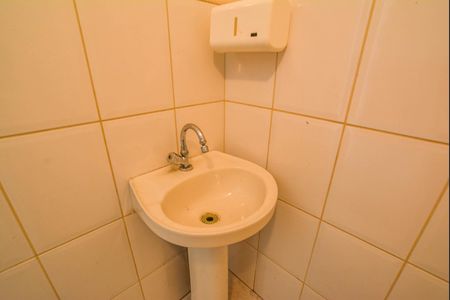 Casa à venda com 430m², 5 quartos e 10 vagasBanheiro de serviço