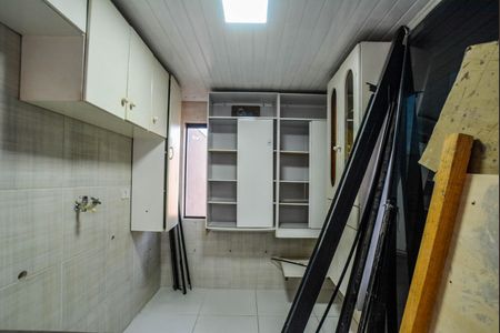 Casa à venda com 430m², 5 quartos e 10 vagasÁrea de Serviço