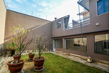 Casa à venda com 430m², 5 quartos e 10 vagasJardim