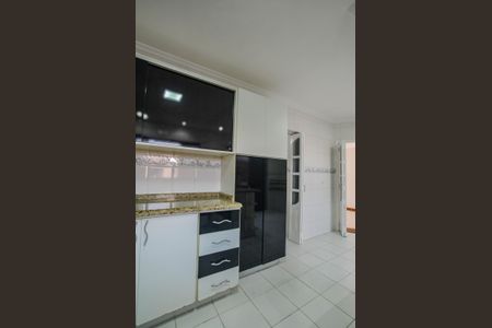 Casa à venda com 430m², 5 quartos e 10 vagasCozinha