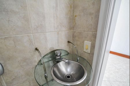 Casa à venda com 430m², 5 quartos e 10 vagasLavabo