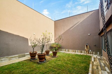 Casa à venda com 430m², 5 quartos e 10 vagasJardim