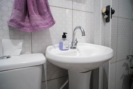 Casa à venda com 97m², 2 quartos e 1 vagaBanheiro de Serviço