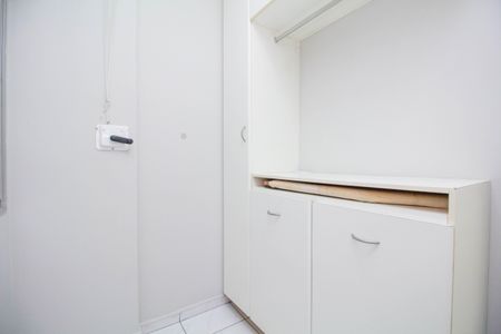 Apartamento à venda com 82m², 3 quartos e 1 vagaÁrea de Serviço