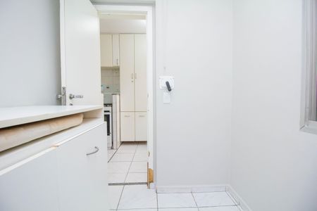 Apartamento à venda com 82m², 3 quartos e 1 vagaÁrea de Serviço