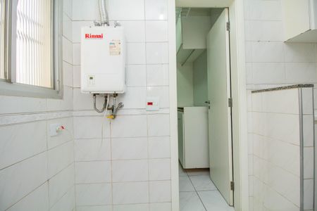 Apartamento à venda com 82m², 3 quartos e 1 vagaÁrea de Serviço