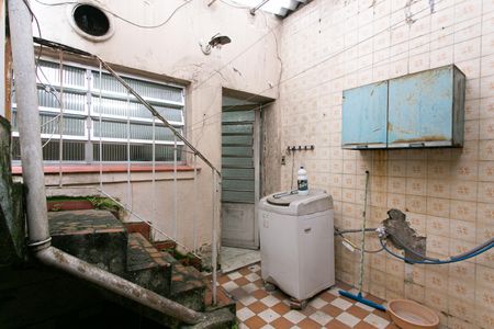 Casa à venda com 150m², 2 quartos e 1 vagaQuintal