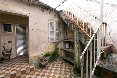 Casa à venda com 150m², 2 quartos e 1 vagaQuintal