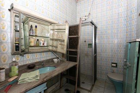 Casa à venda com 150m², 2 quartos e 1 vagaBanheiro