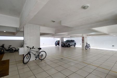 Apartamento para alugar com 87m², 2 quartos e 1 vaga Apartamento para alugar com 87m², 2 quartos e 1 vagaGaragem