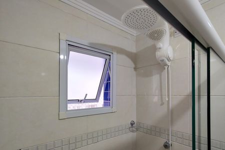 Apartamento para alugar com 87m², 2 quartos e 1 vaga Apartamento para alugar com 87m², 2 quartos e 1 vagaBanheiro da Suíte 2