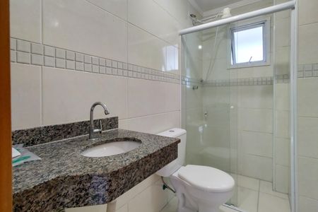 Apartamento para alugar com 87m², 2 quartos e 1 vaga Apartamento para alugar com 87m², 2 quartos e 1 vagaBanheiro da Suíte 1