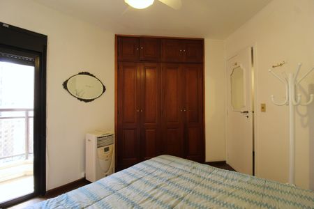 Apartamento para alugar com 220m², 3 quartos e 2 vagasQuarto 2