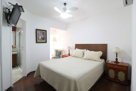 Apartamento para alugar com 220m², 3 quartos e 2 vagasQuarto 3 - Suíte