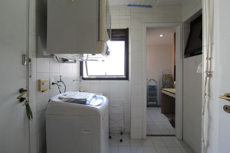 Apartamento para alugar com 220m², 3 quartos e 2 vagasÁrea de Serviço