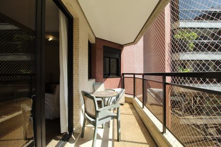 Apartamento para alugar com 220m², 3 quartos e 2 vagasVaranda