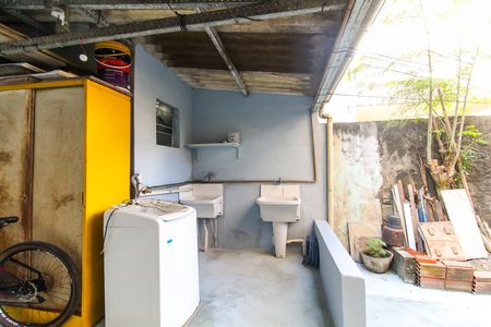 Casa à venda com 12m², 1 quarto e sem vaga Casa à venda com 12m², 1 quarto e sem vagaÁrea de serviço