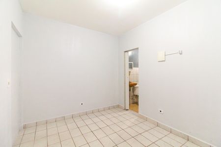 Casa à venda com 12m², 1 quarto e sem vaga Casa à venda com 12m², 1 quarto e sem vagaQuarto/Cozinha