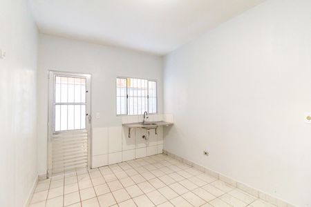 Casa à venda com 12m², 1 quarto e sem vaga Casa à venda com 12m², 1 quarto e sem vagaQuarto/Cozinha
