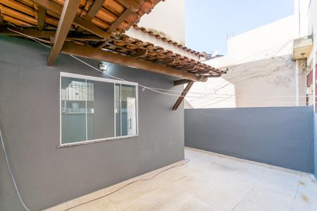 Casa para alugar com 50m², 1 quarto e sem vagaÁrea Privativa