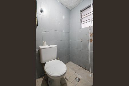 Casa para alugar com 76m², 2 quartos e 1 vagaBanheiro