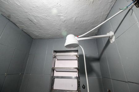 Casa para alugar com 76m², 2 quartos e 1 vagaBanheiro