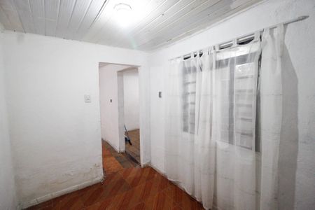 Casa para alugar com 76m², 2 quartos e 1 vagaQuarto 1