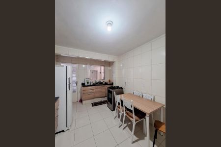 Casa à venda com 188m², 3 quartos e 1 vaga Casa à venda com 188m², 3 quartos e 1 vagaCozinha