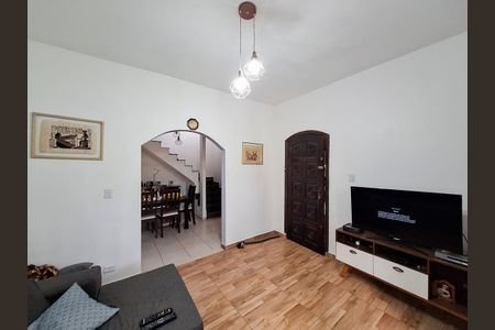 Casa à venda com 188m², 3 quartos e 1 vaga Casa à venda com 188m², 3 quartos e 1 vagaSala