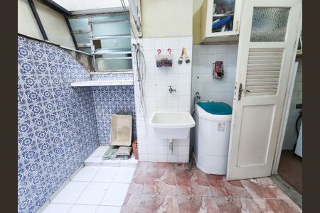 Apartamento à venda com 75m², 3 quartos e 1 vagaÁrea de serviço