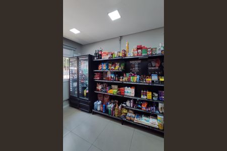 Apartamento à venda com 31m², 1 quarto e sem vagaÁrea comum - Mini Mercado / Lavanderia