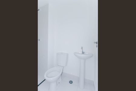 Apartamento à venda com 33m², 2 quartos e sem vaga Apartamento à venda com 33m², 2 quartos e sem vagaBanheiro