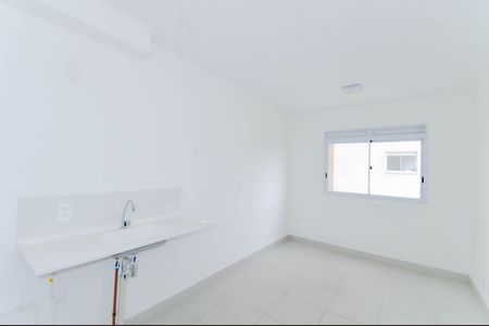 Apartamento à venda com 33m², 2 quartos e sem vaga Apartamento à venda com 33m², 2 quartos e sem vagaSala