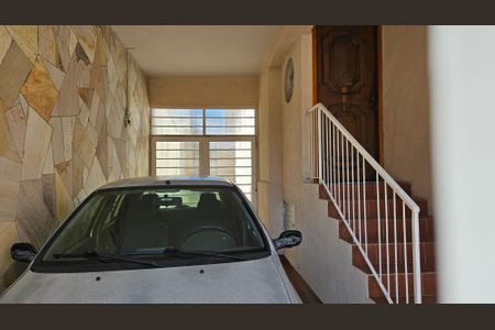 Casa à venda com 178m², 3 quartos e 3 vagasGaragem