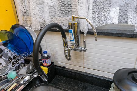 Casa à venda com 150m², 4 quartos e 3 vagas Casa à venda com 150m², 4 quartos e 3 vagasCozinha Casa 2