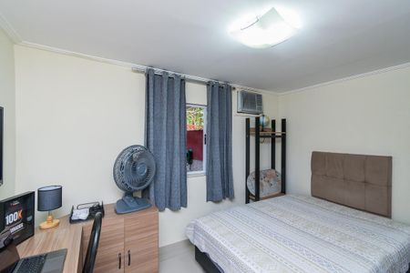 Casa à venda com 150m², 4 quartos e 3 vagas Casa à venda com 150m², 4 quartos e 3 vagasQuarto 1