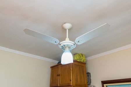 Casa à venda com 150m², 4 quartos e 3 vagas Casa à venda com 150m², 4 quartos e 3 vagasQuarto 2- Quarto 2