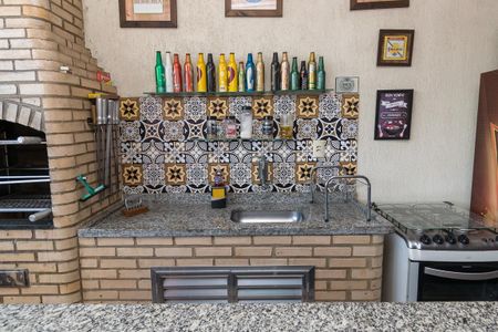 Casa à venda com 150m², 4 quartos e 3 vagas Casa à venda com 150m², 4 quartos e 3 vagasTerraço - Espaço gourmet