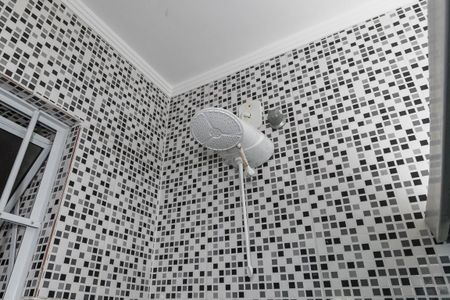 Casa à venda com 150m², 4 quartos e 3 vagas Casa à venda com 150m², 4 quartos e 3 vagas Banheiro Social