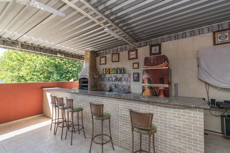 Casa à venda com 150m², 4 quartos e 3 vagas Casa à venda com 150m², 4 quartos e 3 vagasTerraço - Espaço gourmet