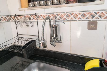 Casa à venda com 150m², 4 quartos e 3 vagas Casa à venda com 150m², 4 quartos e 3 vagasCozinha