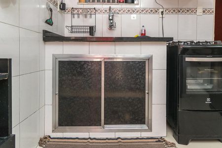 Casa à venda com 150m², 4 quartos e 3 vagas Casa à venda com 150m², 4 quartos e 3 vagasCozinha