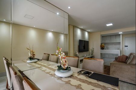 Apartamento à venda com 90m², 3 quartos e 2 vagas Apartamento à venda com 90m², 3 quartos e 2 vagasSala