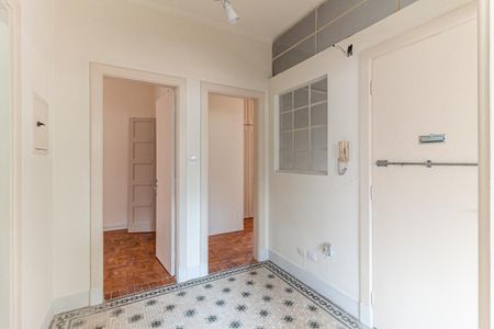 Apartamento à venda com 60m², 2 quartos e sem vaga Apartamento à venda com 60m², 2 quartos e sem vagaSala - Hall de Entrada
