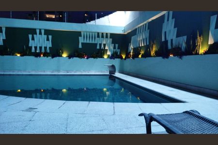 Apartamento à venda com 200m², 3 quartos e 3 vagasÁrea comum - Piscina