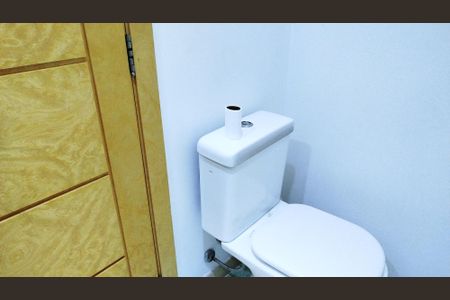 Apartamento à venda com 200m², 3 quartos e 3 vagasBanheiro 5 - Lavabo